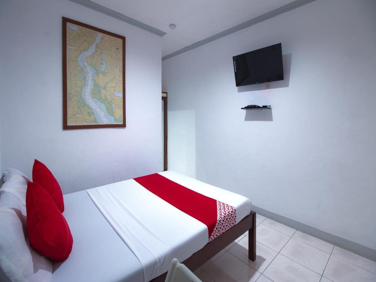 Oyo 771 Darius' Residences Moalboal Buitenkant foto